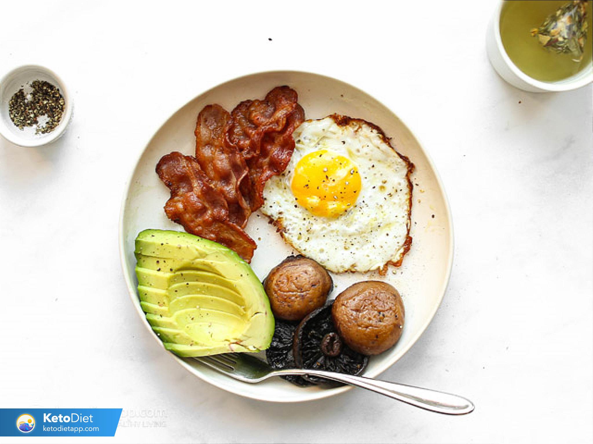 Avocado Baked Eggs