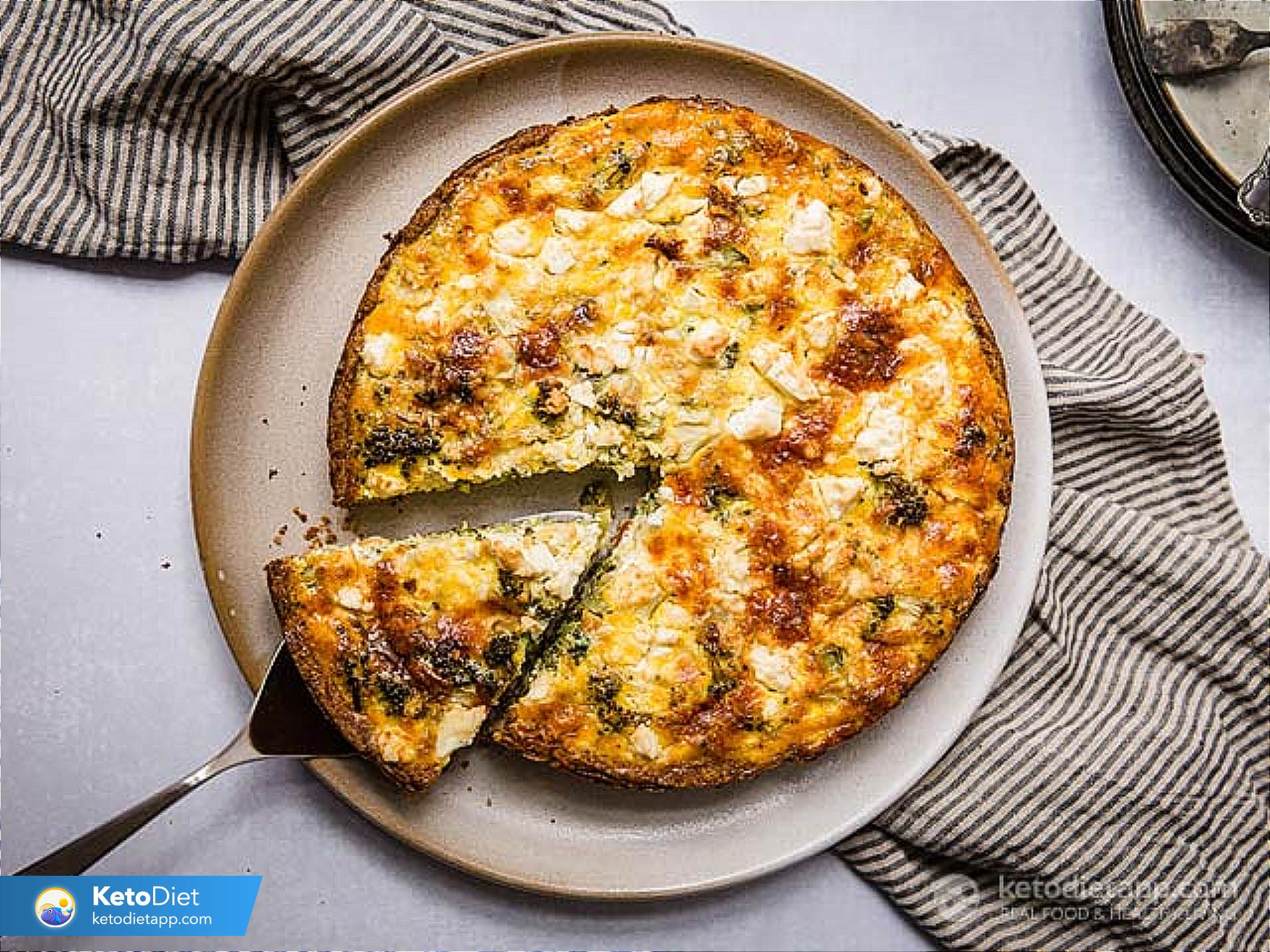 Low-Carb Broccoli Cheese Quiche | KetoDiet Blog